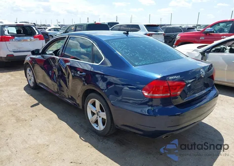 2013 Volkswagen Passat 2.5L Se from USA, damaged, VIN 1VWBH7A35DC141442